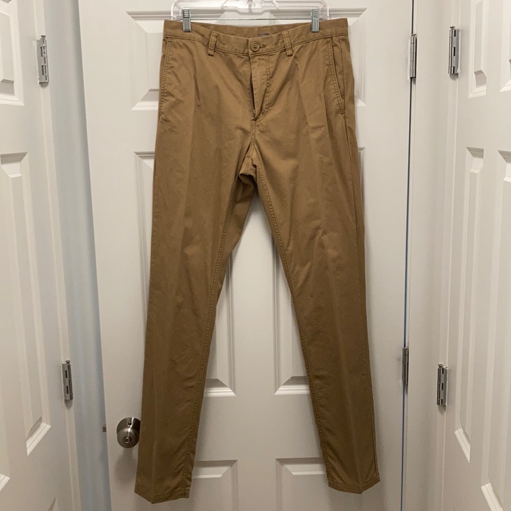 Old Navy Slim fit 32x34 Chinos